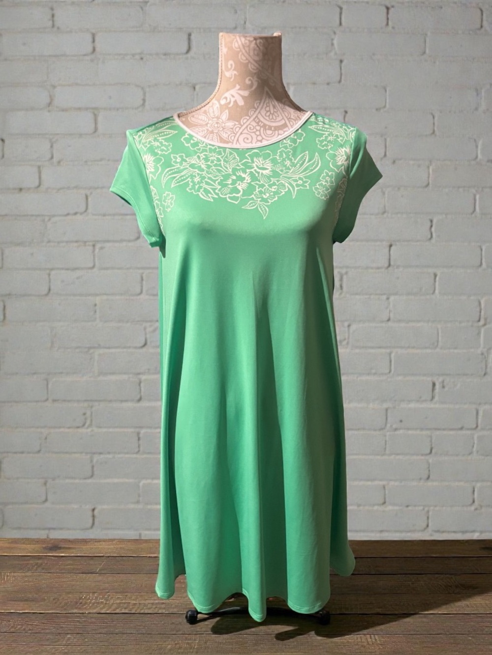 Ruby Rd NWT Mint Green Floral Dress Size Petite Small